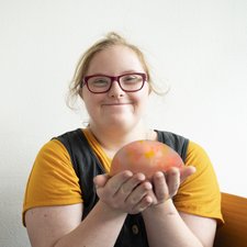 Das ist die neue Sommerfarbe Fluor Orange.