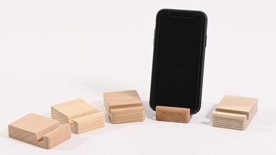 Handyhalter aus Holz