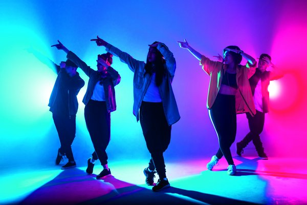 Tanzen - Freie Bewegung zur Musik