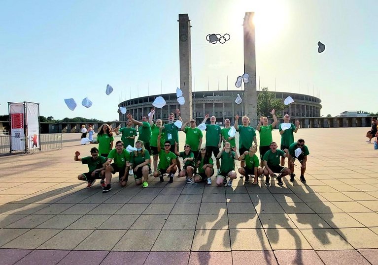 Vor dem Wettkampf im Berliner Olympia-Stadion wurde noch schnell ein Teamfoto gemacht.