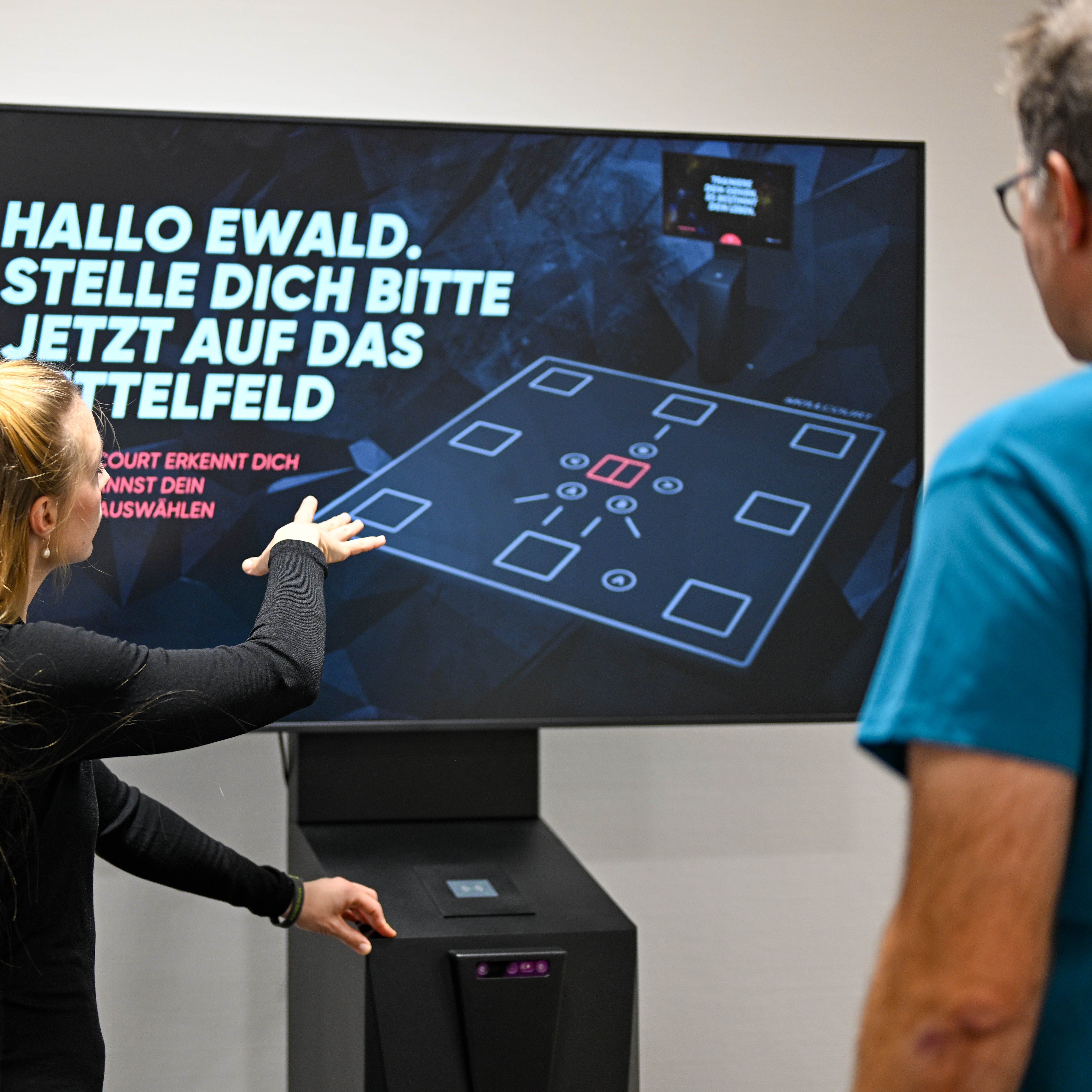 Der Skillcourt-Bildschirm begrüßt personalisiert den Sportler